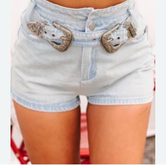 Altar'd State Pants - Anthropologie Altar'd State Shorts Country Belt
Size Large Blue Jeans Denim